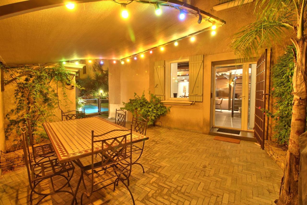 Maison Avec Piscine Et Jardin- 4 Chambres 8 Pers Cuers Exterior foto